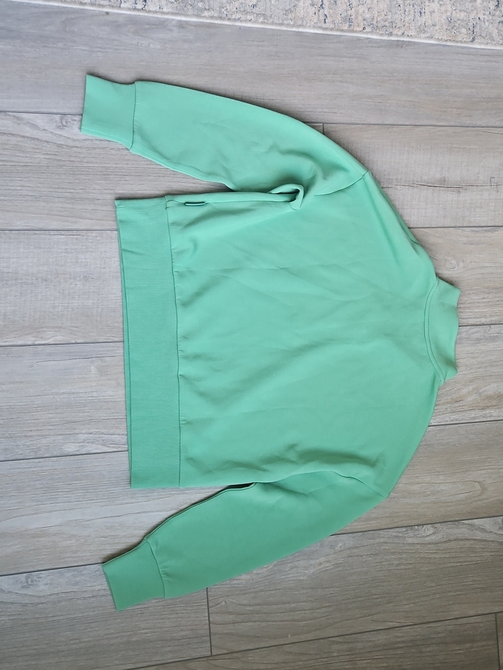 Varley Sweater - Picture 10 of 11